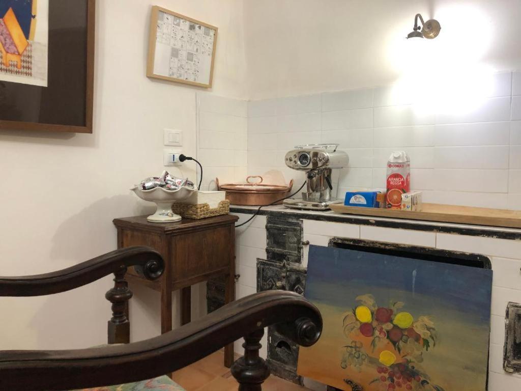 Prata d'AnsidoniaVisione Via Peltuino 19アパートメント エクステリア 写真